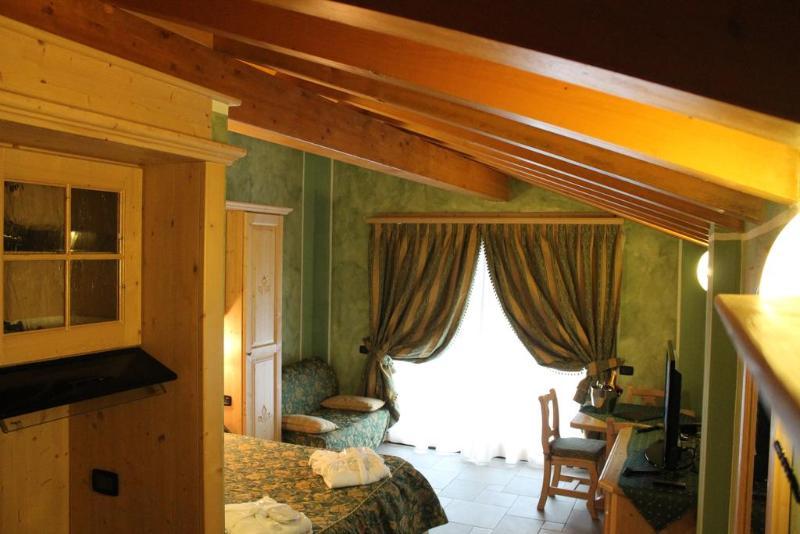 Boscone Suite Hotel Madesimo Esterno foto