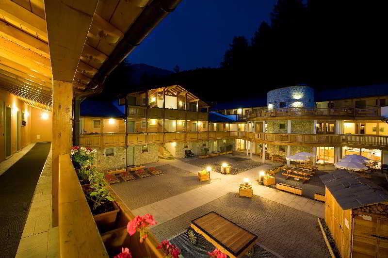 Boscone Suite Hotel Madesimo Esterno foto