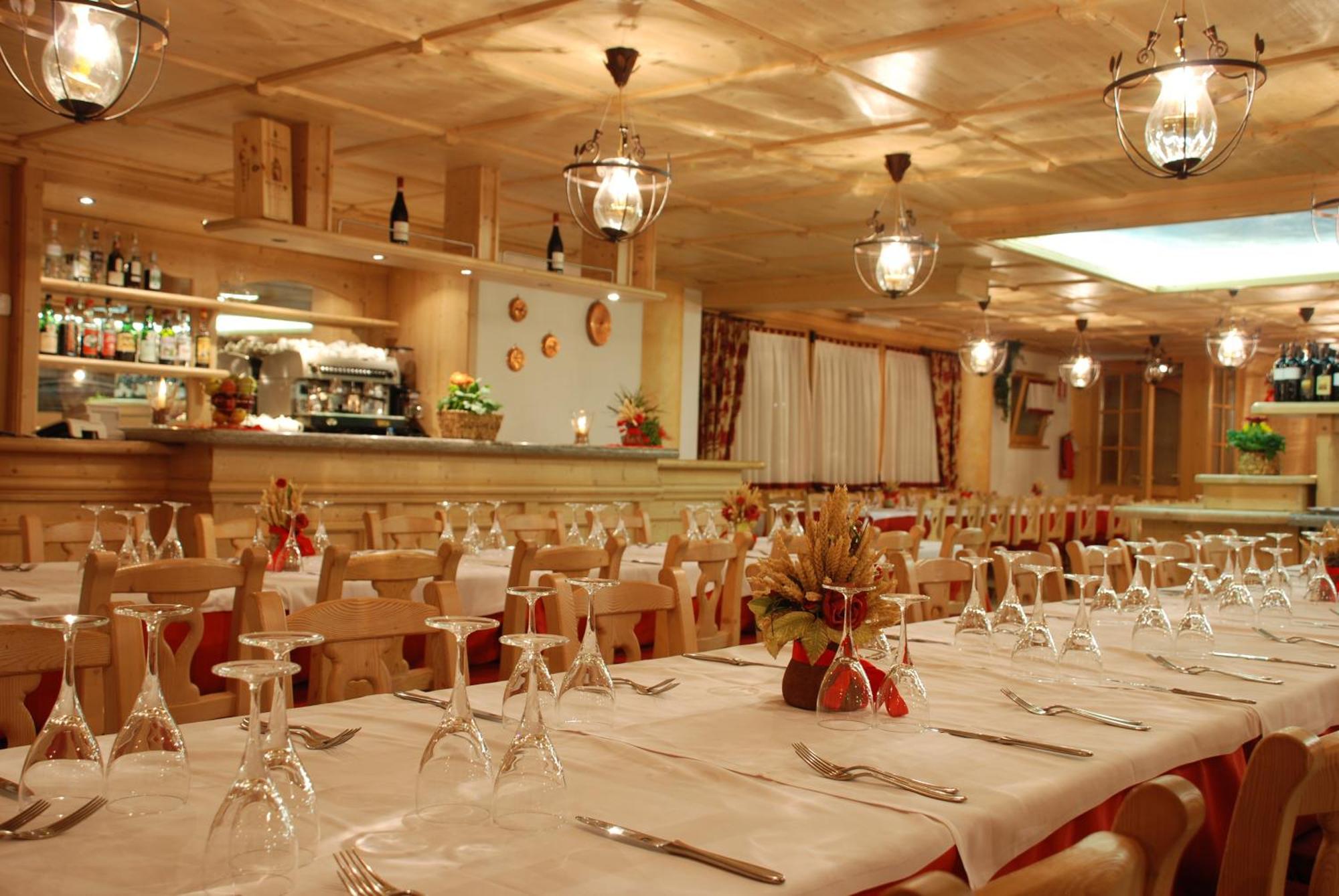Boscone Suite Hotel Madesimo Esterno foto