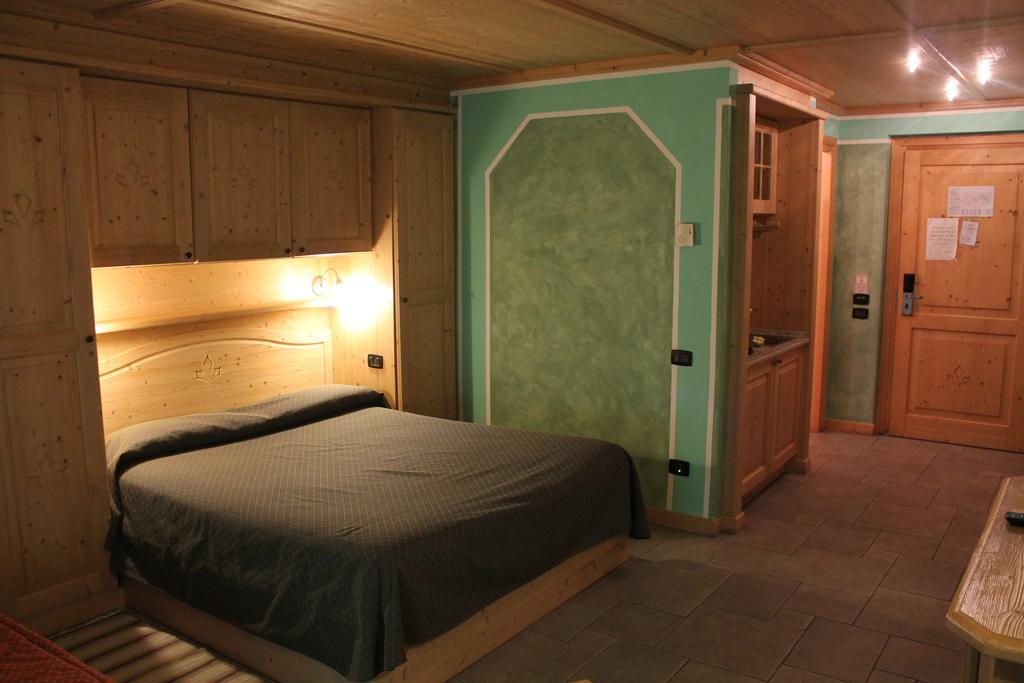 Boscone Suite Hotel Madesimo Esterno foto
