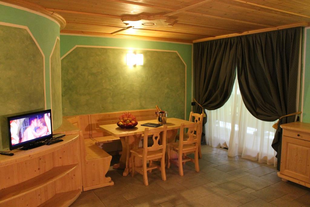 Boscone Suite Hotel Madesimo Esterno foto