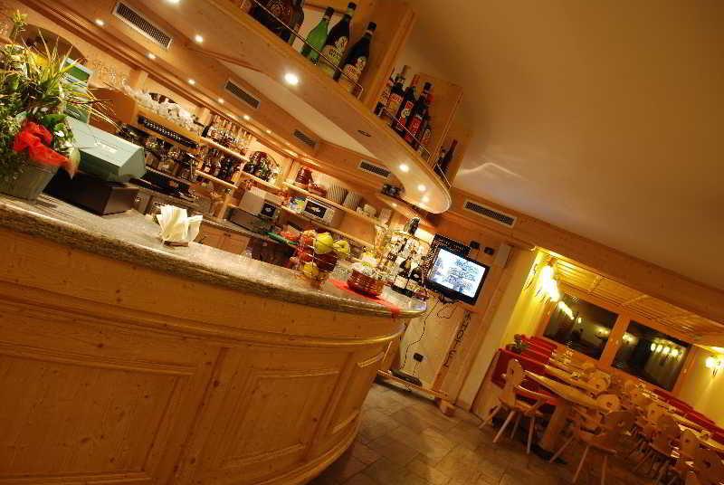 Boscone Suite Hotel Madesimo Esterno foto